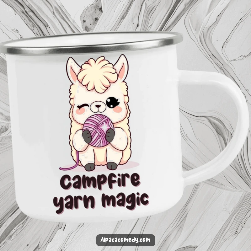 Funny camping mug: A winking alpaca character holds a tiny sparkling yarn ball, perfect for humorous outdoor relaxation.